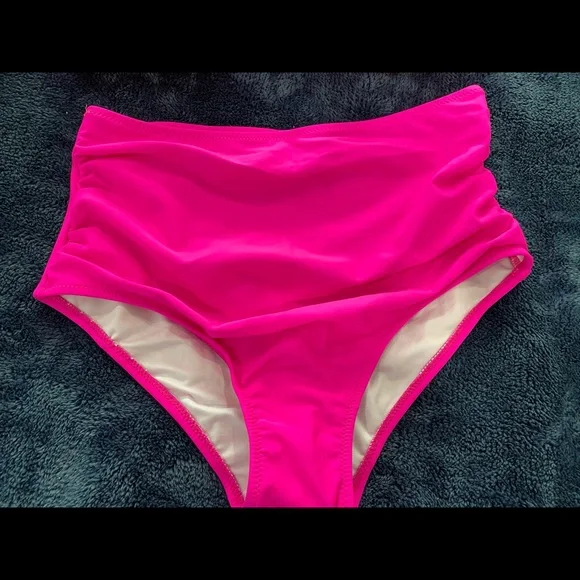 ⬇️PRICE DROP ⬇️ Hot Pink Cross Over Bra Top High Waisted Bikini Bottom-Size S - Picture 8 of 11